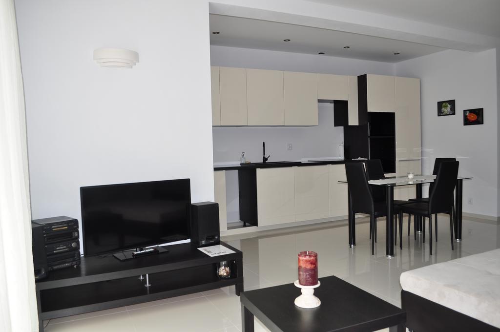 Apartament Scorpion Modlin Czosnów Kültér fotó
